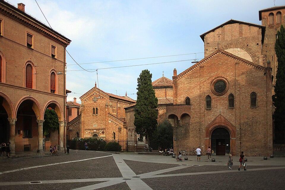 Basilica of Santo Stefano (Seven Churches)