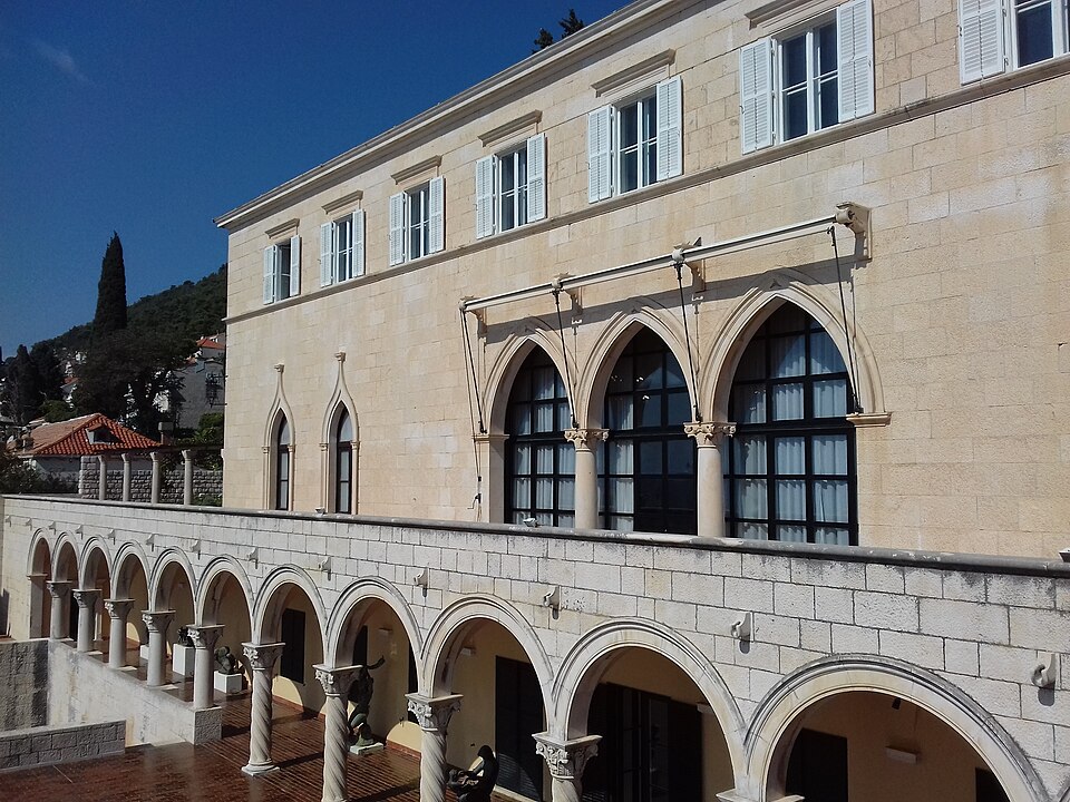 Museum of Modern Art Dubrovnik (Umjetnička galerija Dubrovnik)
