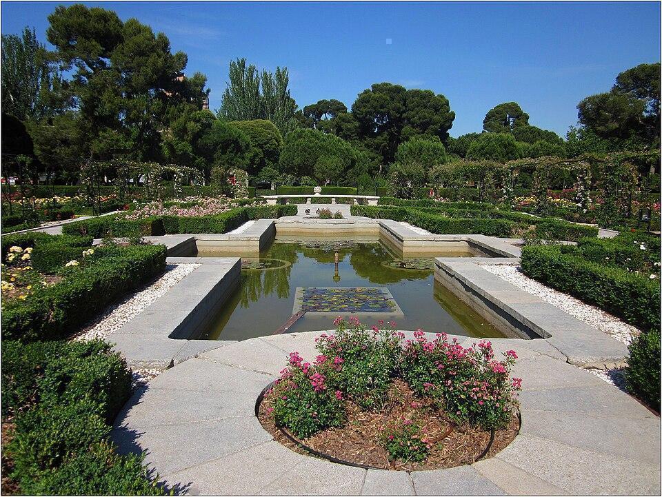 Jardines del Buen Retiro (Retiro Park) & Palacio de Cristal