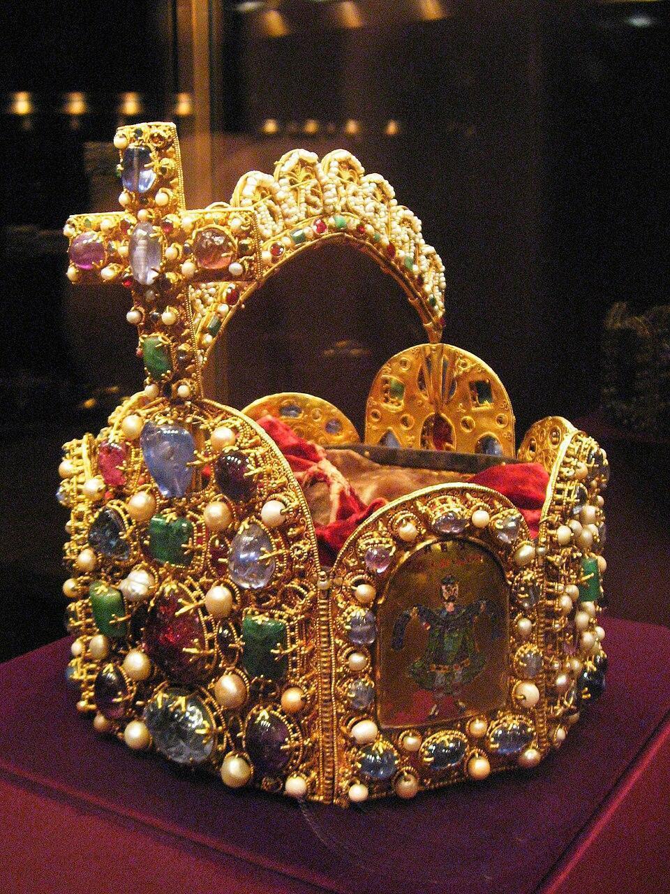 Imperial Treasury Vienna (Kaiserliche Schatzkammer, Hofburg)